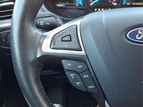 Used 2024 Ford Edge SEL AWD/4WD image 15
