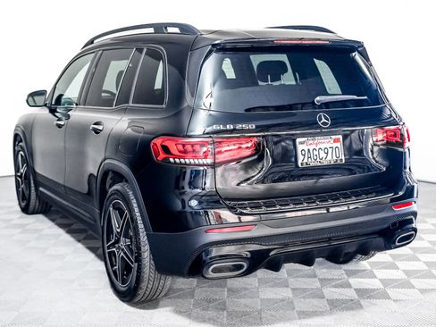Certified 2022 Mercedes-Benz GLB 250 image 2