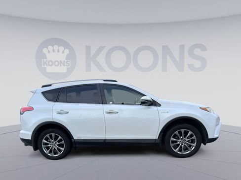 Used 2017 Toyota RAV4 Limited w/ All Weather Liner Package image 8