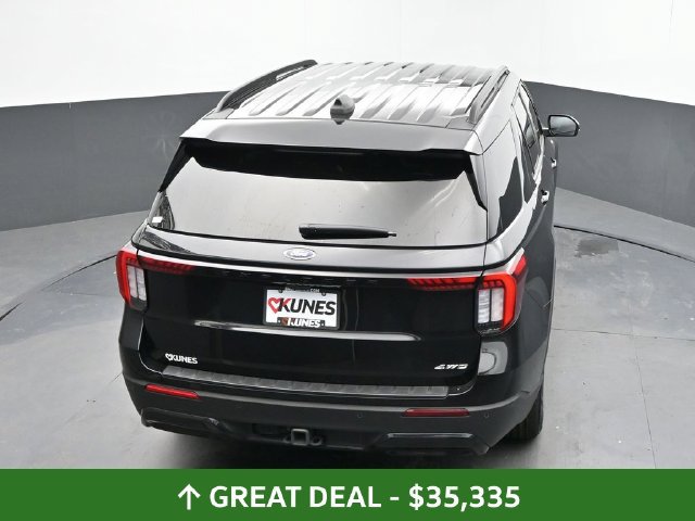 Used 2025 Ford Explorer ST-Line AWD/4WD image 39