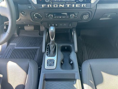 New 2026 Nissan Frontier SV w/ SV Convenience Package image 18