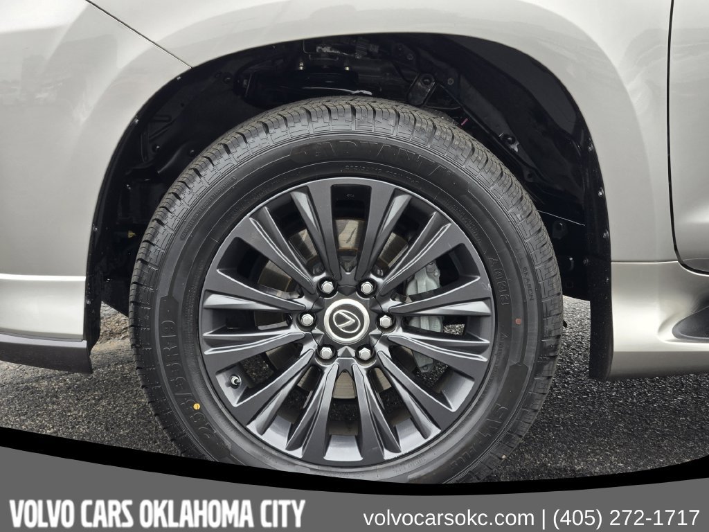 Used 2020 Lexus GX 460 Luxury w/ Luxury Sport Package AWD/4WD image 9