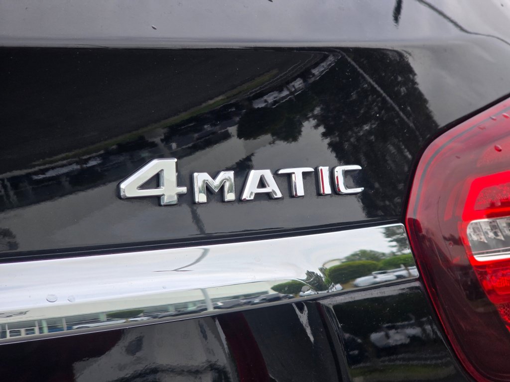 Used 2018 Mercedes-Benz GLA 250 4MATIC image 35