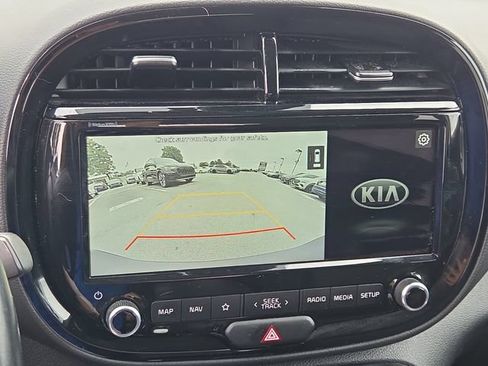 Used 2021 Kia Soul EX FWD image 22