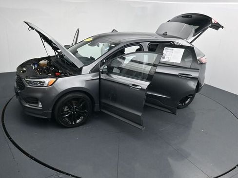 Used 2021 Ford Edge ST w/ Equipment Group 401A AWD/4WD image 39