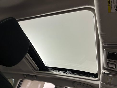 Used 2015 Subaru Forester 2.5i Premium w/ All-Weather Package image 30