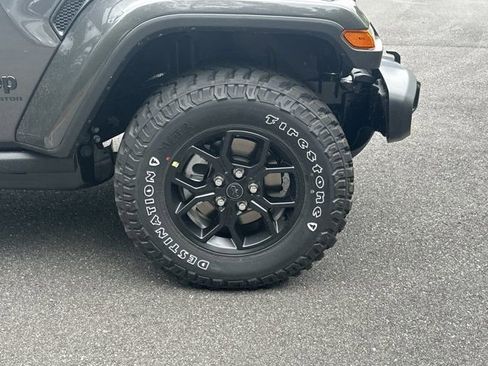 New 2026 Jeep Gladiator Sport AWD/4WD image 12