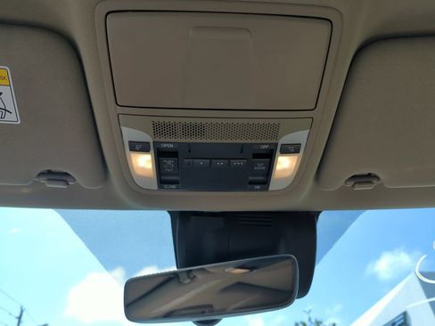 Used 2017 Acura MDX FWD image 26