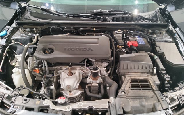 Used 2025 Honda Civic Sport image 15