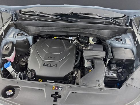 Certified 2025 Kia Telluride S image 32