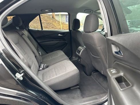 Used 2022 Chevrolet Equinox LT image 30