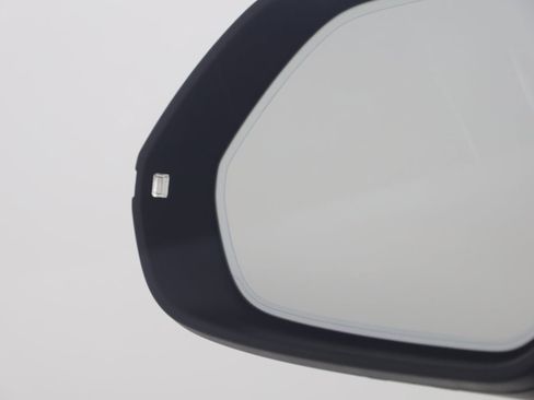 Used 2021 Audi Q8 Prestige w/ Prestige Package image 25