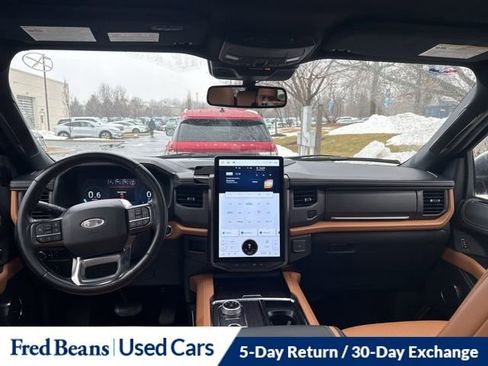 Used 2023 Ford Expedition Max Platinum image 14