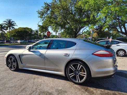 Used 2013 Porsche Panamera S w/ Comfort Pkg image 5