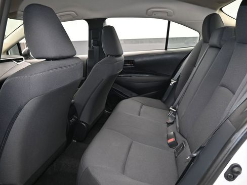 Used 2024 Toyota Corolla LE image 33