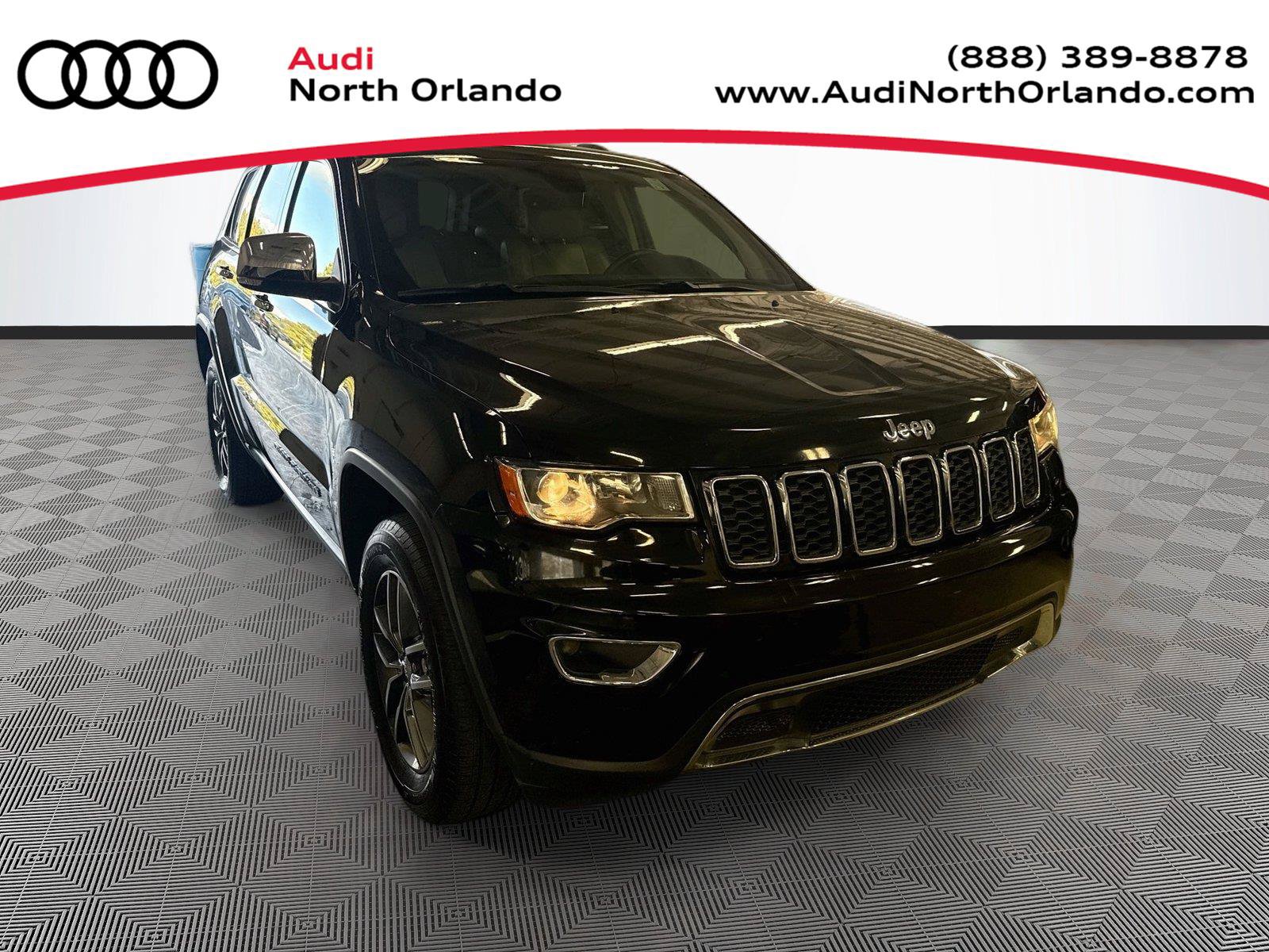 Used 2018 Jeep Grand Cherokee Limited AWD/4WD image 1