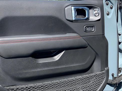 New 2026 Jeep Wrangler Rubicon AWD/4WD image 18