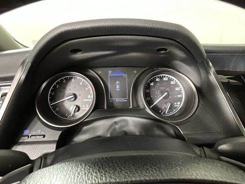 Used 2024 Toyota Camry SE FWD image 18
