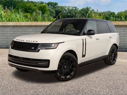 New 2025 Land Rover Range Rover SE
