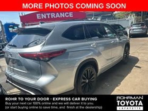Used 2023 Toyota Highlander XSE AWD/4WD image 5
