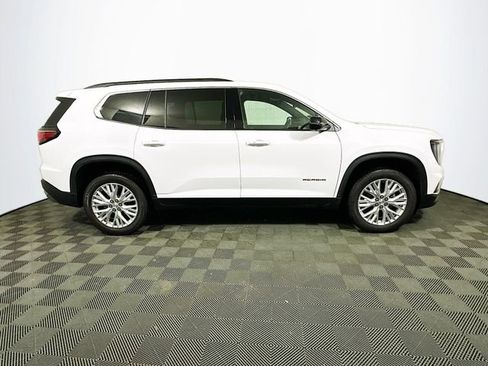 Used 2024 GMC Acadia Elevation FWD image 9