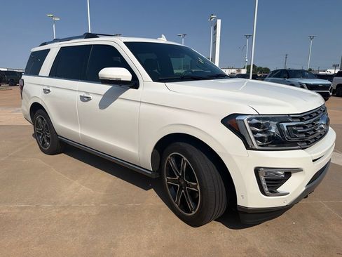 Used 2021 Ford Expedition Limited AWD/4WD image 4