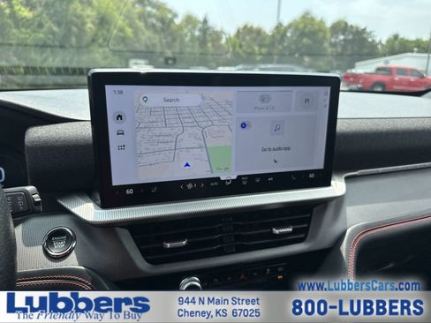 Used 2025 Ford Explorer ST-Line w/ ST-Line Street Pack AWD/4WD image 16
