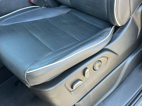 Certified 2023 Cadillac Escalade Premium Luxury AWD/4WD image 22