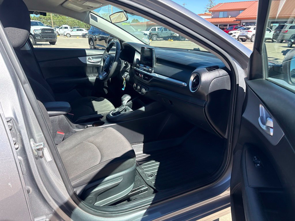 Used 2024 Kia Forte LXS FWD image 10
