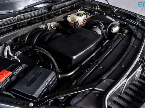 Used 2021 GMC Yukon Denali w/ Denali Premium Package image 13