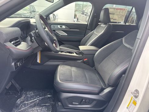 New 2026 Ford Explorer ST w/ Sun And Sound Package image 11