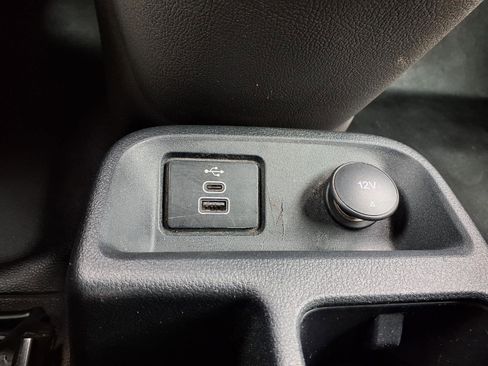 Used 2023 Ford Transit Connect XL FWD image 13