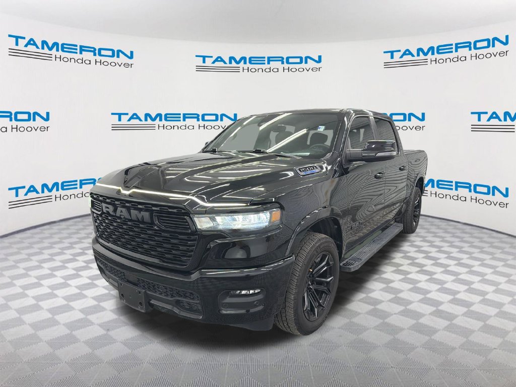 Used 2025 RAM 1500 Lone Star AWD/4WD image 1