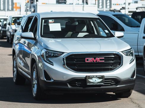 Used 2019 GMC Terrain SLE image 3