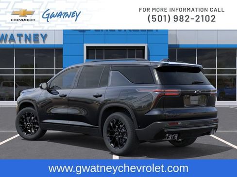 New 2026 Chevrolet Traverse LT w/ Midnight/Sport Edition FWD image 3