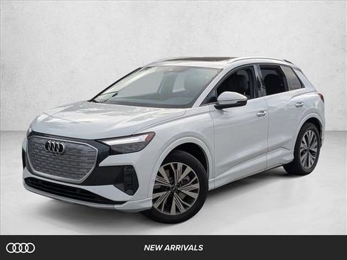 Used 2023 Audi Q4 e-tron Premium Plus w/ Premium Plus RWD image 1
