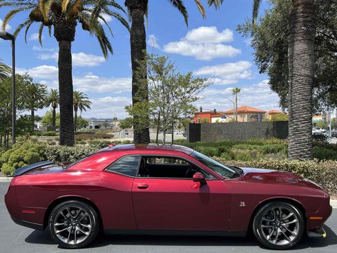 Used 2021 Dodge Challenger R/T Scat Pack w/ Plus Package RWD image 19