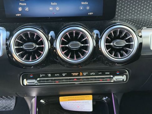 New 2026 Mercedes-Benz GLB 250 4MATIC image 26