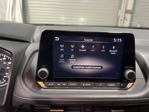 Used 2025 Nissan Rogue SV image 26