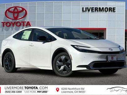 New 2026 Toyota Prius SE