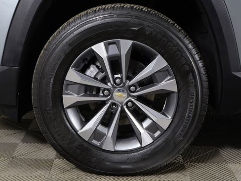 Used 2026 Chevrolet Equinox LT FWD image 23