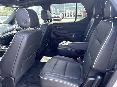 Used 2022 Chevrolet Traverse Premier w/ Redline Edition FWD image 25