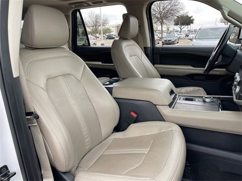 Used 2024 Ford Expedition Max Limited image 29