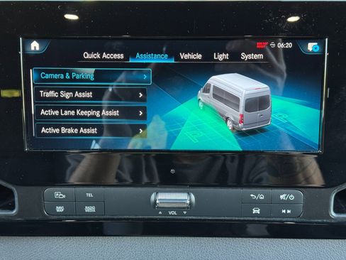 Used 2021 Mercedes-Benz Sprinter 2500 w/ Comfort Plus Package image 28