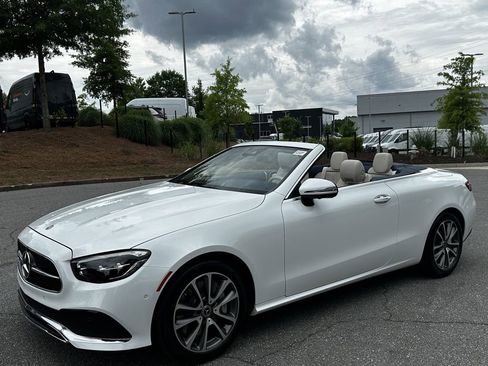 Certified 2023 Mercedes-Benz E 450 4MATIC Cabriolet image 4