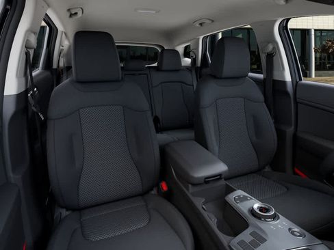 New 2026 Kia Sportage LX FWD image 15