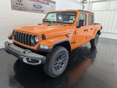 New 2025 Jeep Gladiator Sport