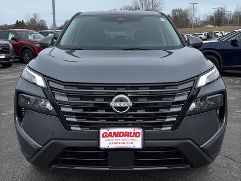 New 2026 Nissan Rogue SV image 3