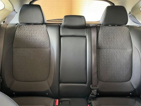 Used 2025 Kia Seltos S image 39