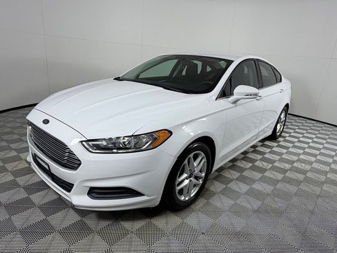 Used 2013 Ford Fusion SE FWD image 6